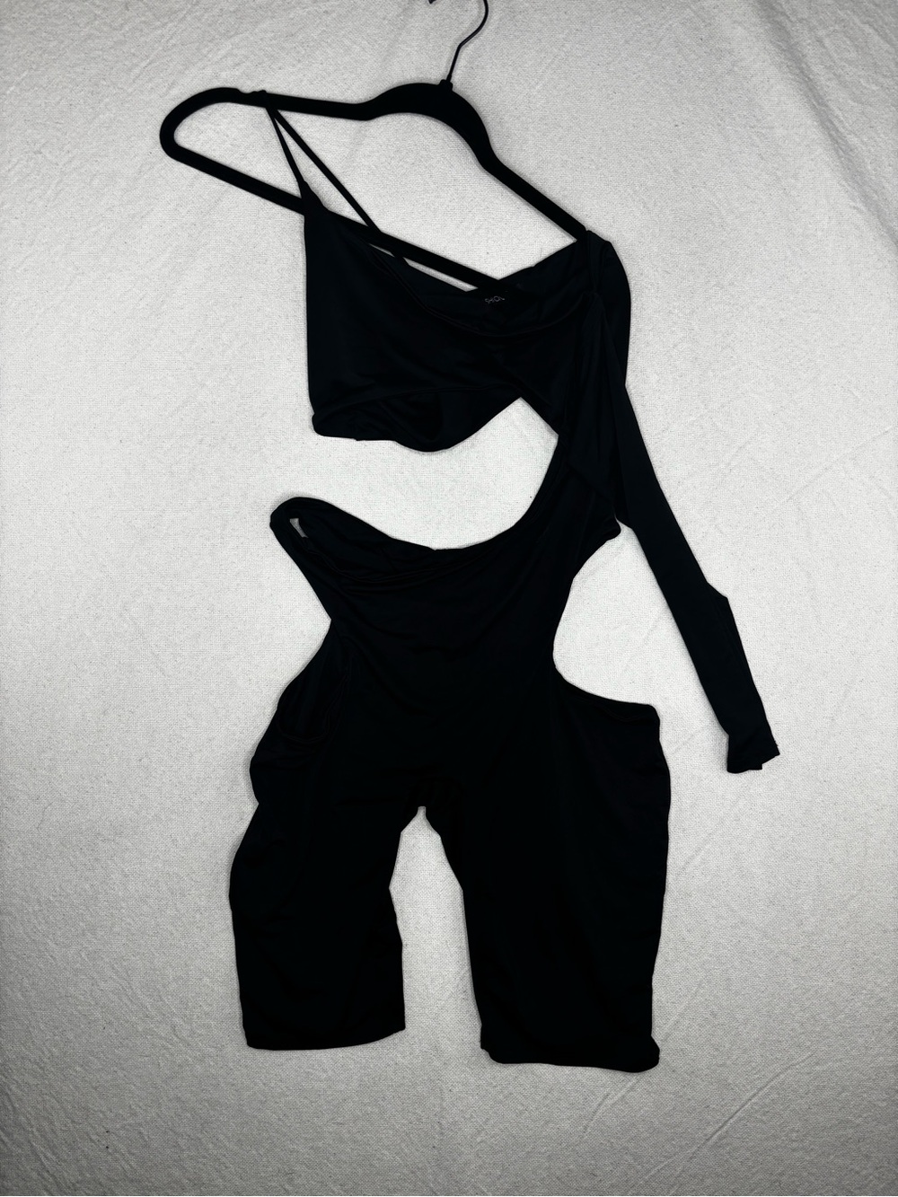 Fashion nova women’s outfit size medium